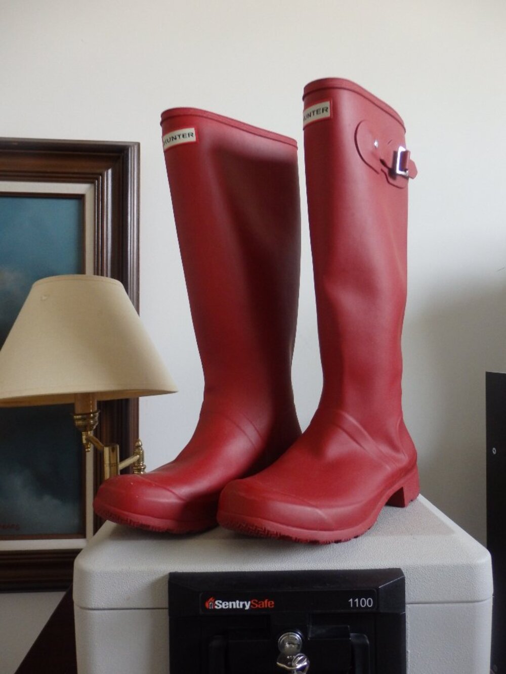 Tall Matte red Genuine HUNTER packable rain boots wellies 10